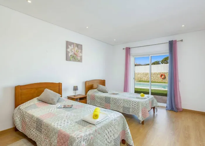 Quinta Dos Abacates By Villa *