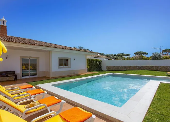 Quinta Dos Abacates By *