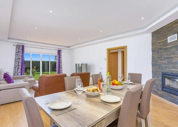 Quinta Dos Abacates By * Olhos de Agua (Albufeira)