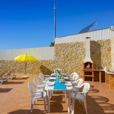 Quinta Dos Abacates By * Olhos de Agua (Albufeira)